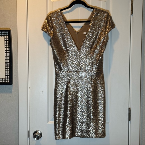 Dress the Population Gold Sequin Mini Dress Size Medium - Picture 1 of 5